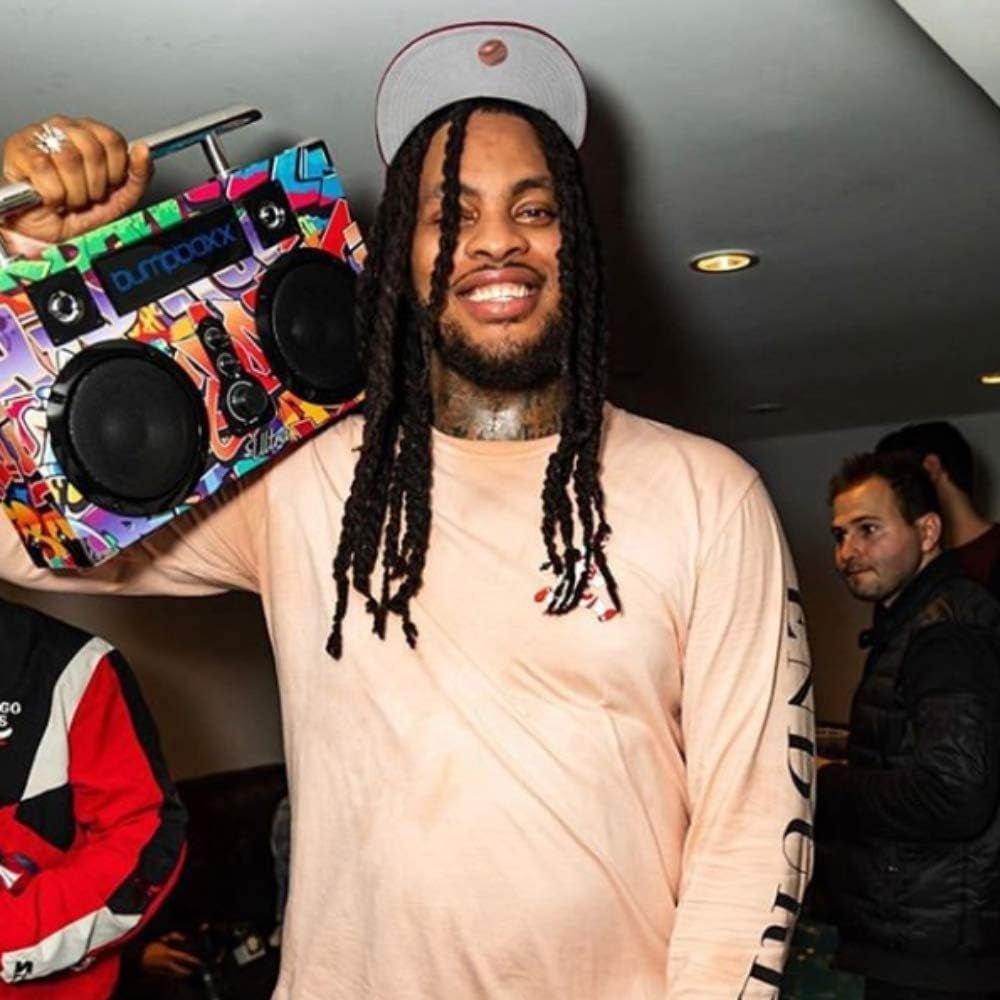 Bluetooth Boombox Ultra Black | Retro Boombox with Bluetooth Speaker | Includes Rechargeable Lithium Battery, Carrying Strap & Remote | Small & Light Weight Makes It Easy to Carry - TrendyTechWorldTrendyTechWorld7445030489433TrendyTechWorldBluetooth Boombox Ultra Black | Retro Boombox with Bluetooth Speaker | Includes Rechargeable Lithium Battery, Carrying Strap & Remote | Small & Light Weight Makes It Easy to Carry